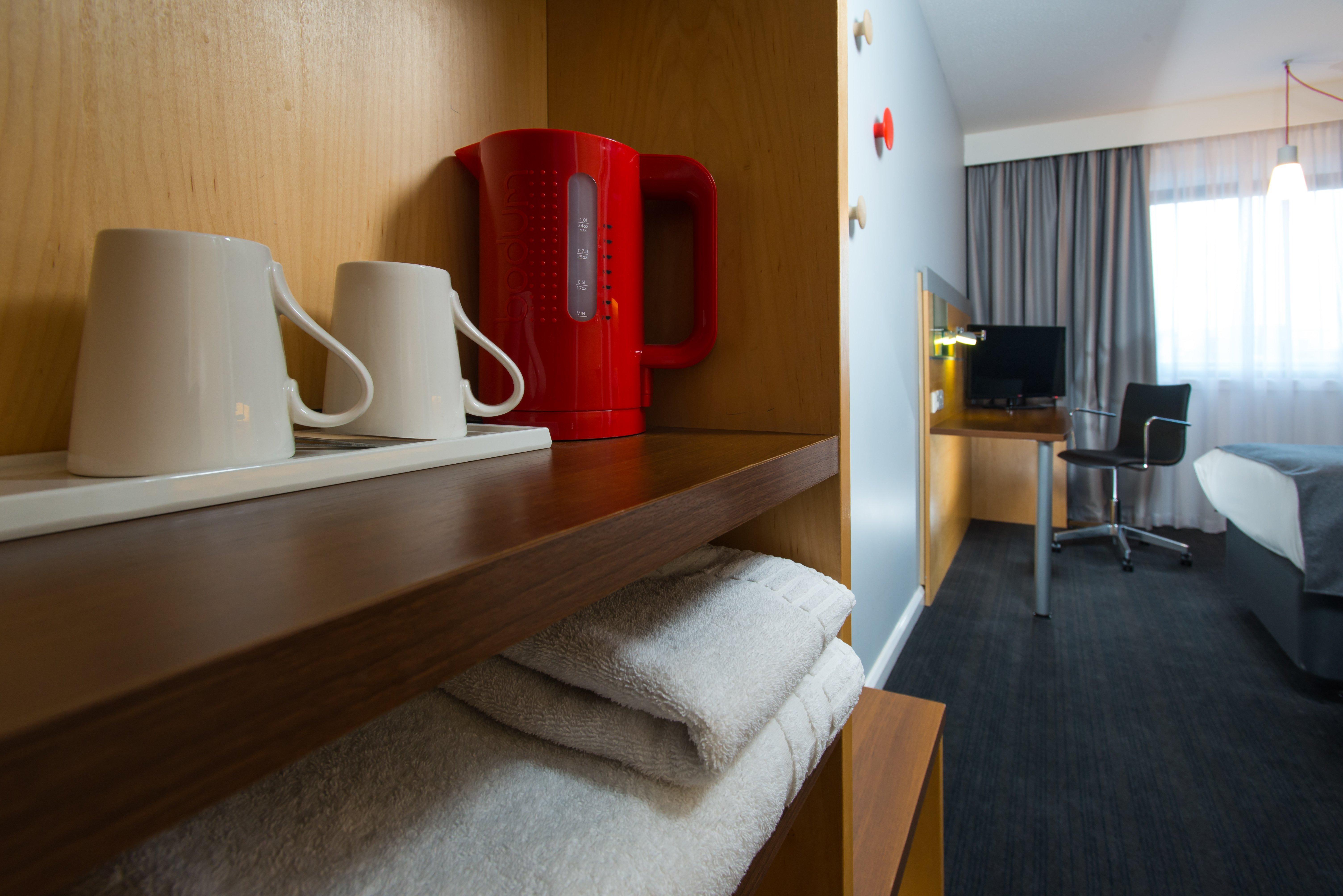 Holiday Inn Express Stoke-On-Trent, An Ihg Hotel Экстерьер фото