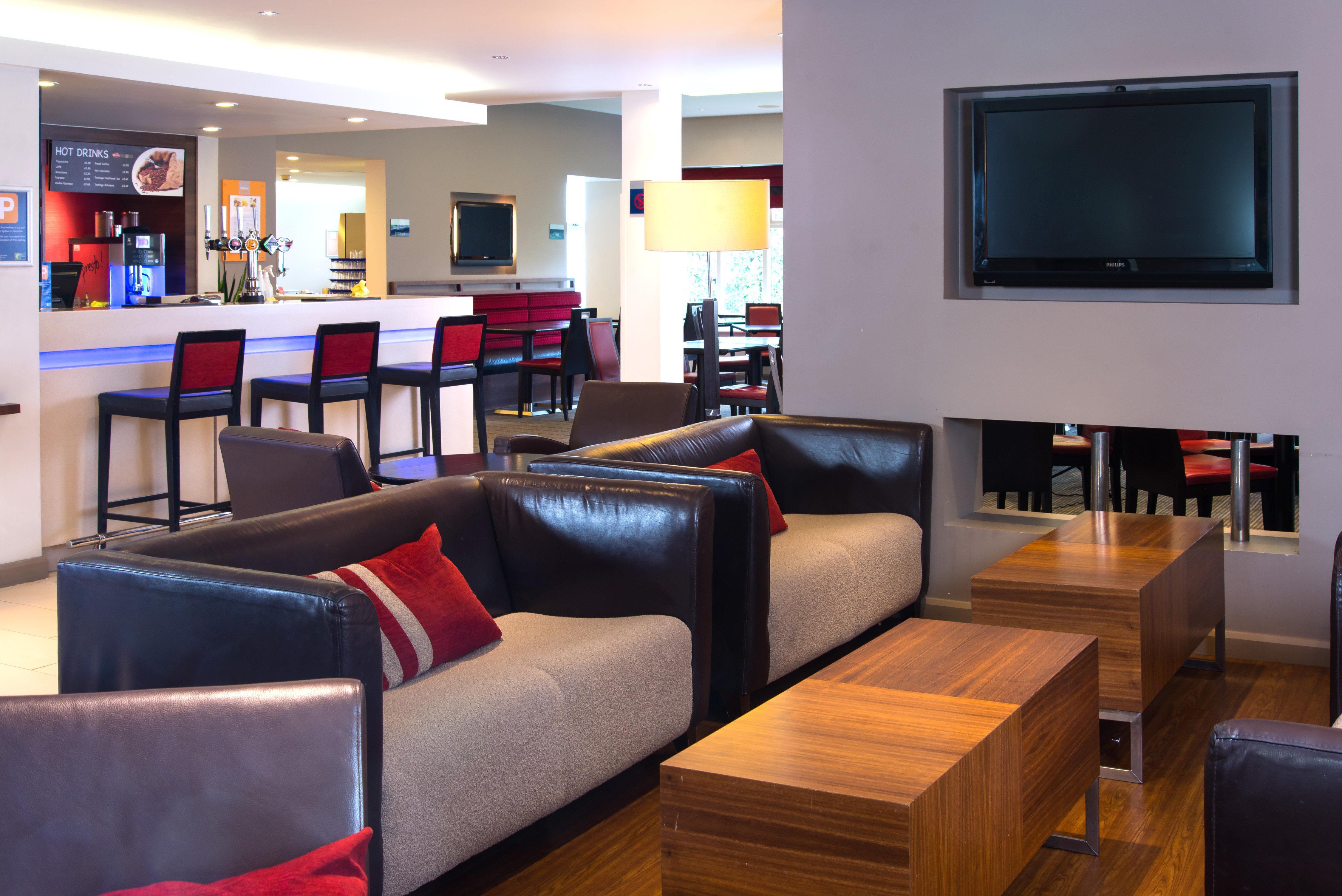 Holiday Inn Express Stoke-On-Trent, An Ihg Hotel Экстерьер фото