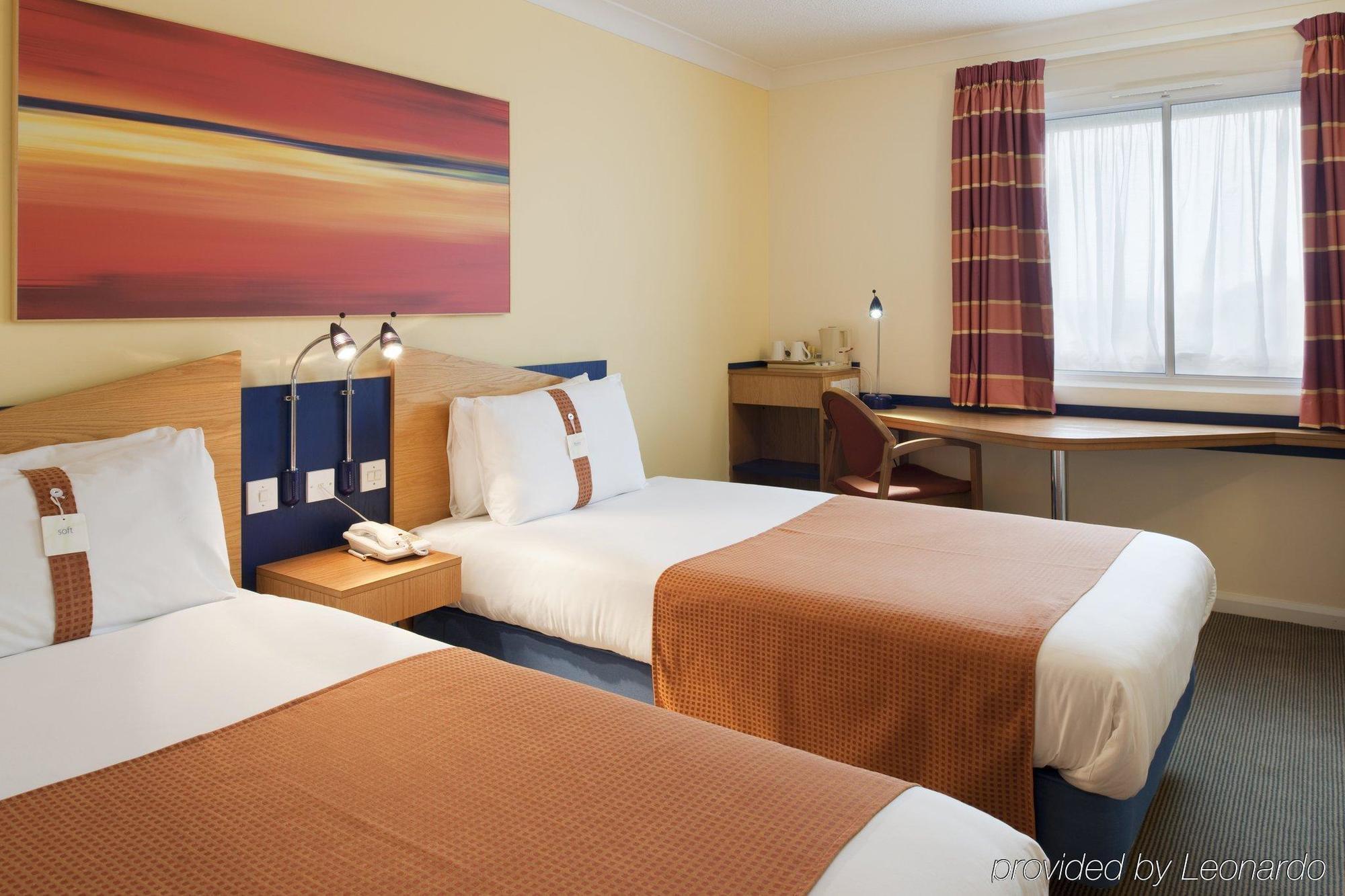 Holiday Inn Express Stoke-On-Trent, An Ihg Hotel Номер фото